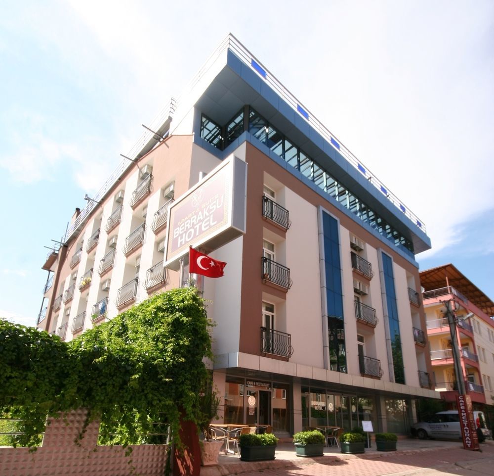 Berrak Su Hotel Antalya Exterior photo