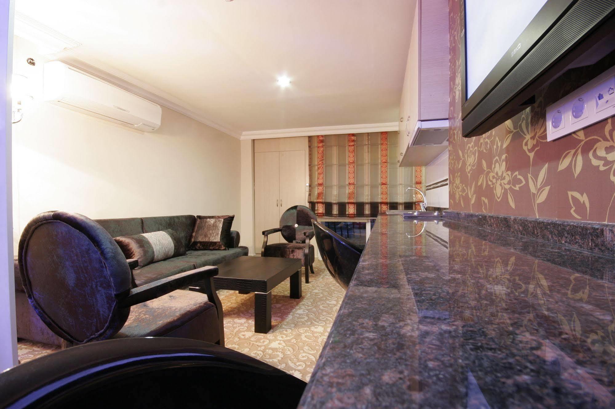 Berrak Su Hotel Antalya Exterior photo